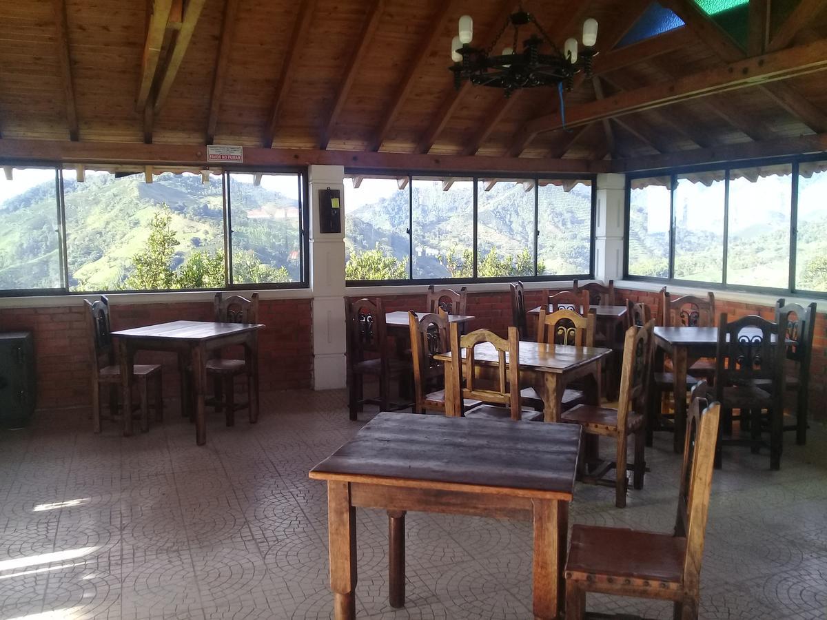 Hostal Don Bernardo Санта-Роса-де-Кабаль Экстерьер фото